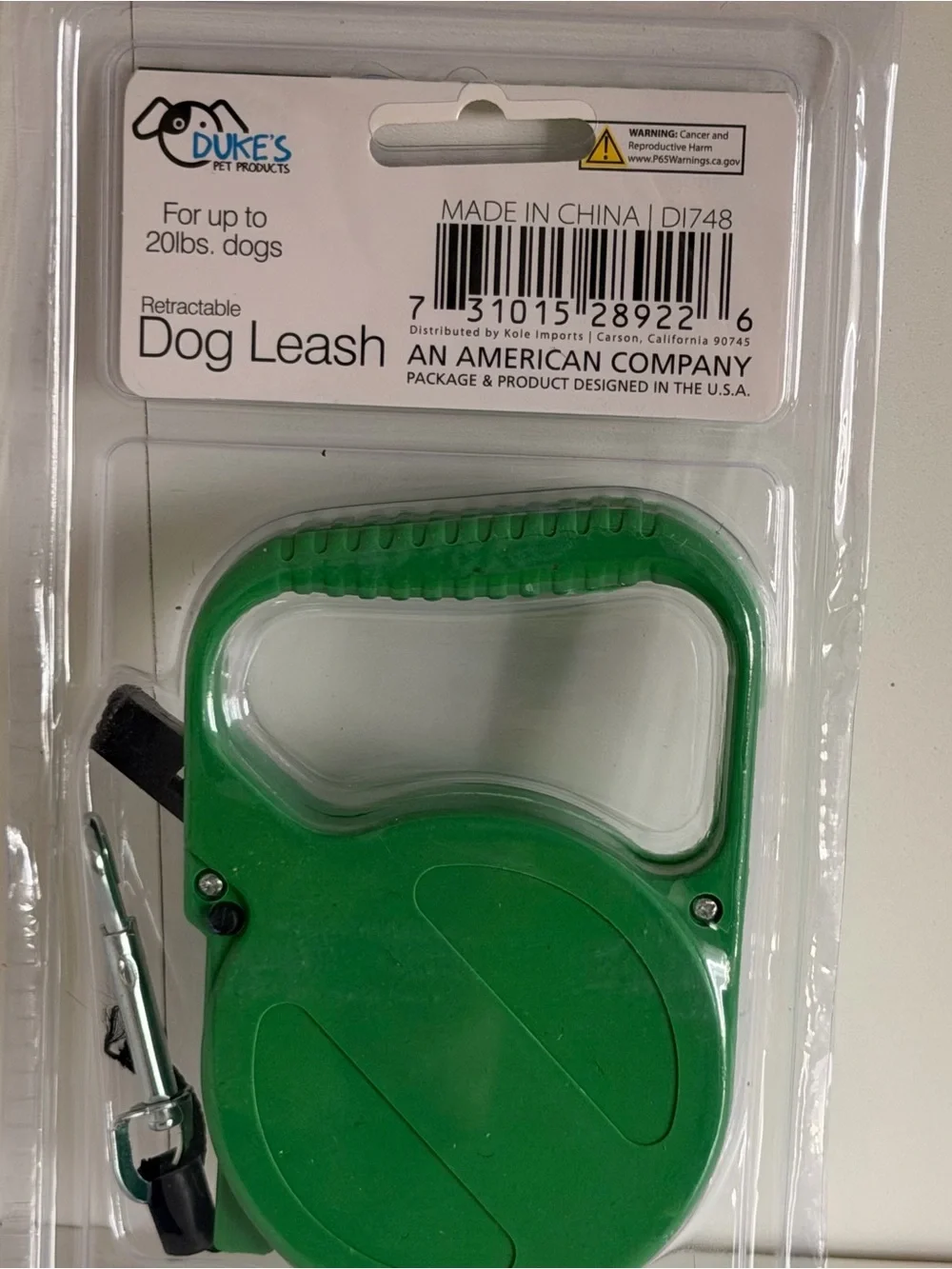 Duke's Retractable Dog Leash in Green — 8.2 ft